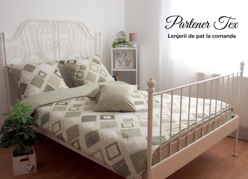 Lenjerie de pat bumbac Ranforce - Tesatura pe verde combinat cu verde eucalipt