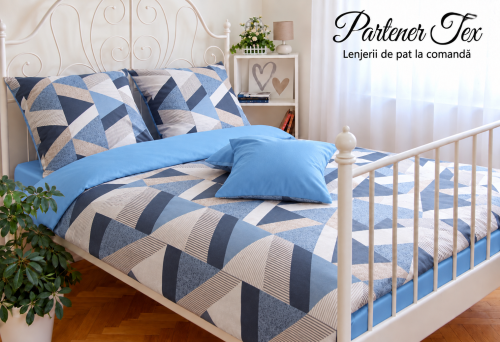 Lenjerie de pat bumbac Ranforce - Triunghiuri bej-bleo combinat cu bleo inchis