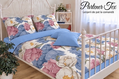 Lenjerie de pat bumbac Ranforce - Bujori roz-bleu cu bleu inchis
