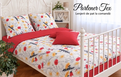 Lenjerie de pat bumbac Ranforce -  Flori de camp cu rosu pe alb