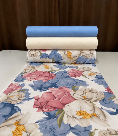 Lenjerie de pat bumbac Ranforce - Bujori roz-bleu cu bleu inchis