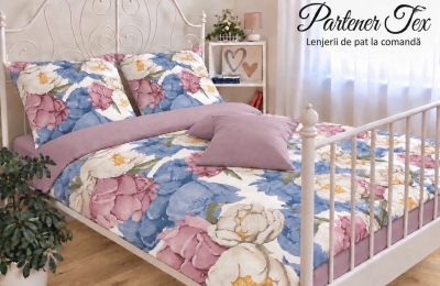 Lenjerie de pat bumbac Ranforce - Bujori roz-bleu cu bleu inchis