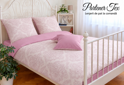 Lenjerie de pat bumbac Ranforce - Tapet pe roz pudra combinat cu mov perlat deschis